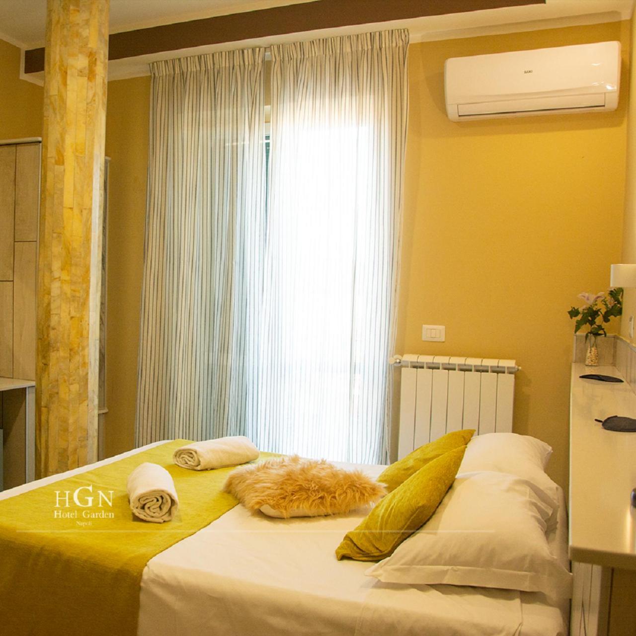Hotel Garden Napoli Luaran gambar