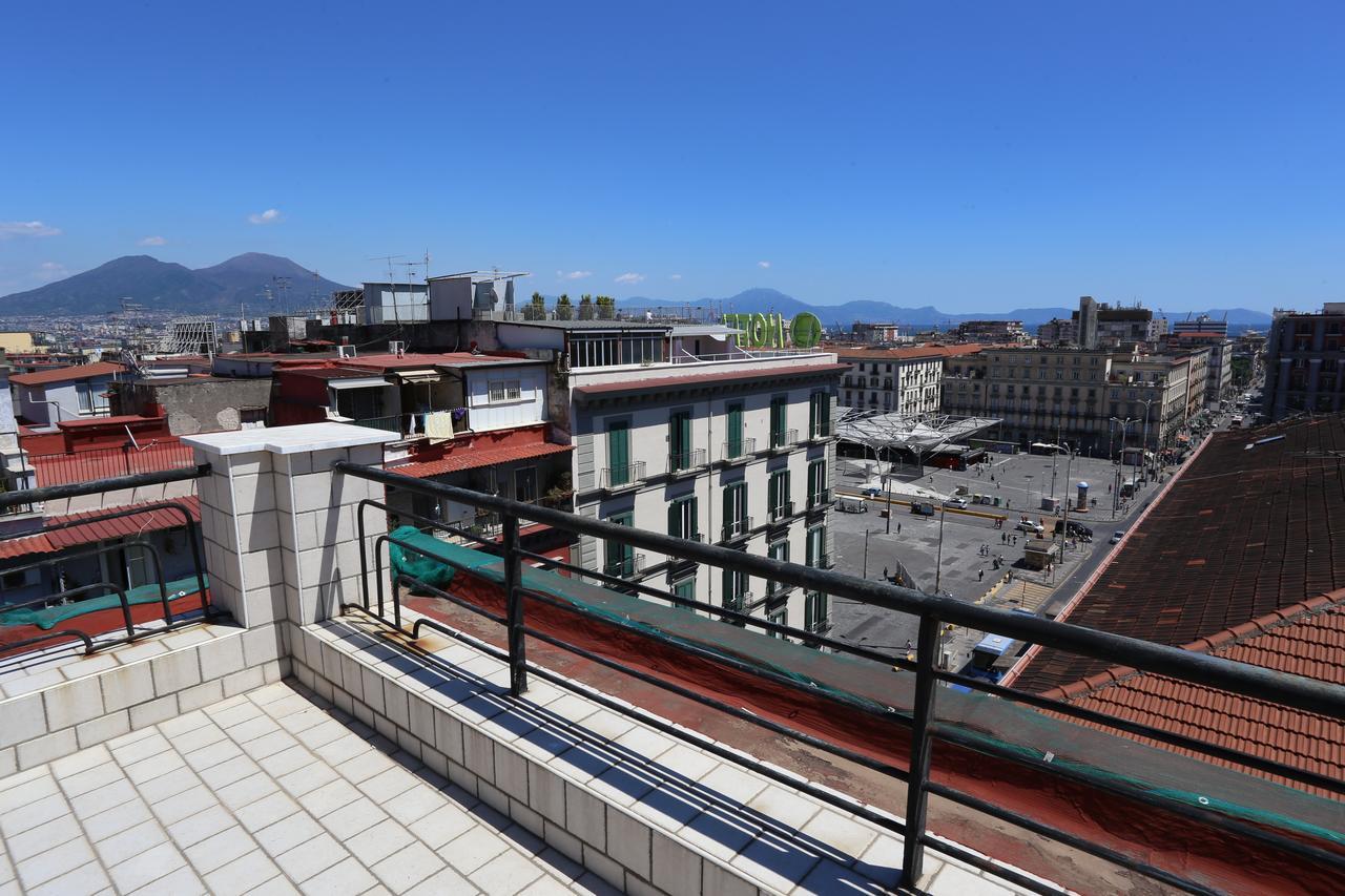 Hotel Garden Napoli Luaran gambar